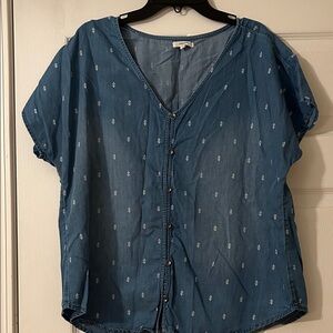 Maurices Blue Button Down Shirt with Pattern